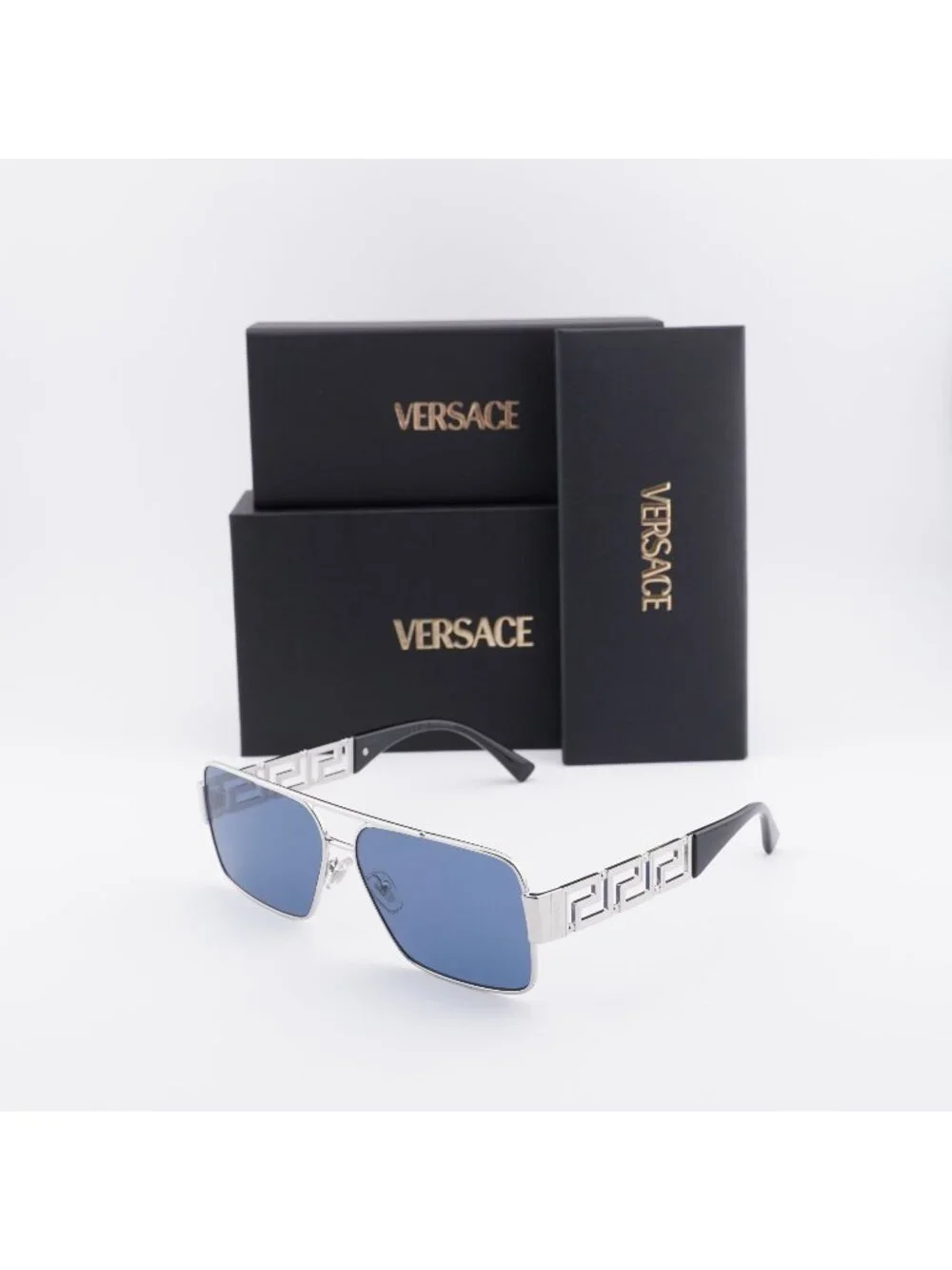 Versace model ve2290